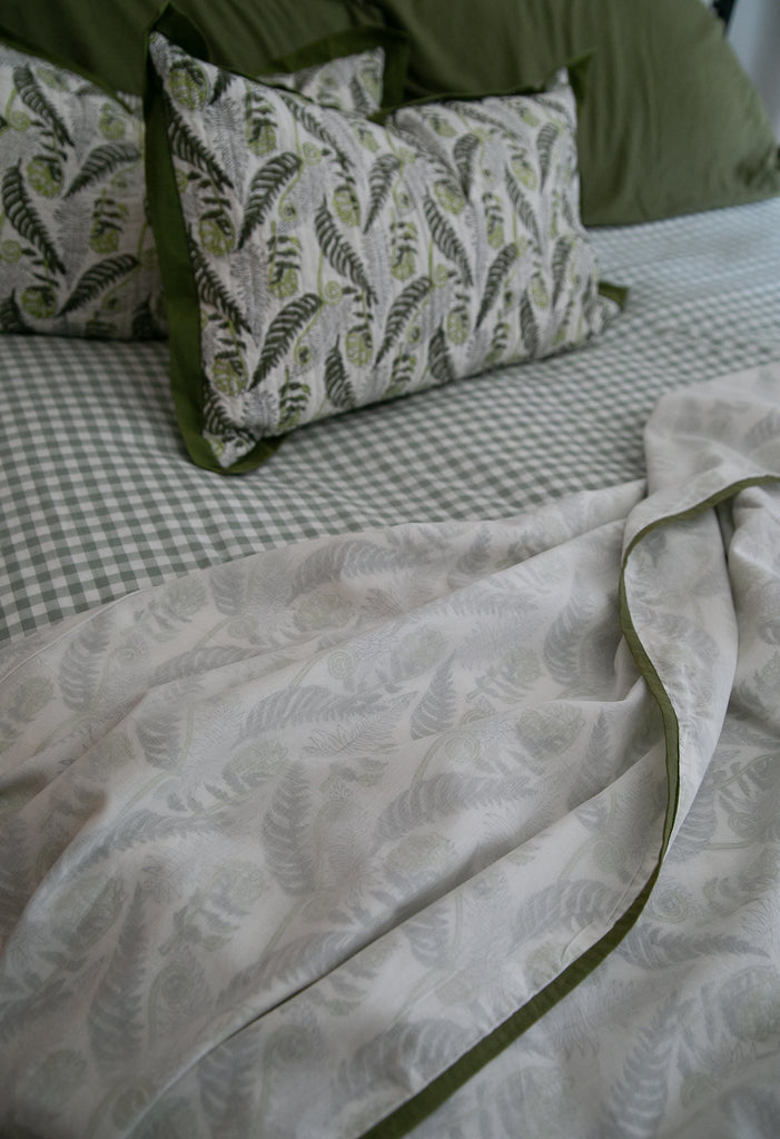 Golden Fern Pillowcase Pair (Olive Green)